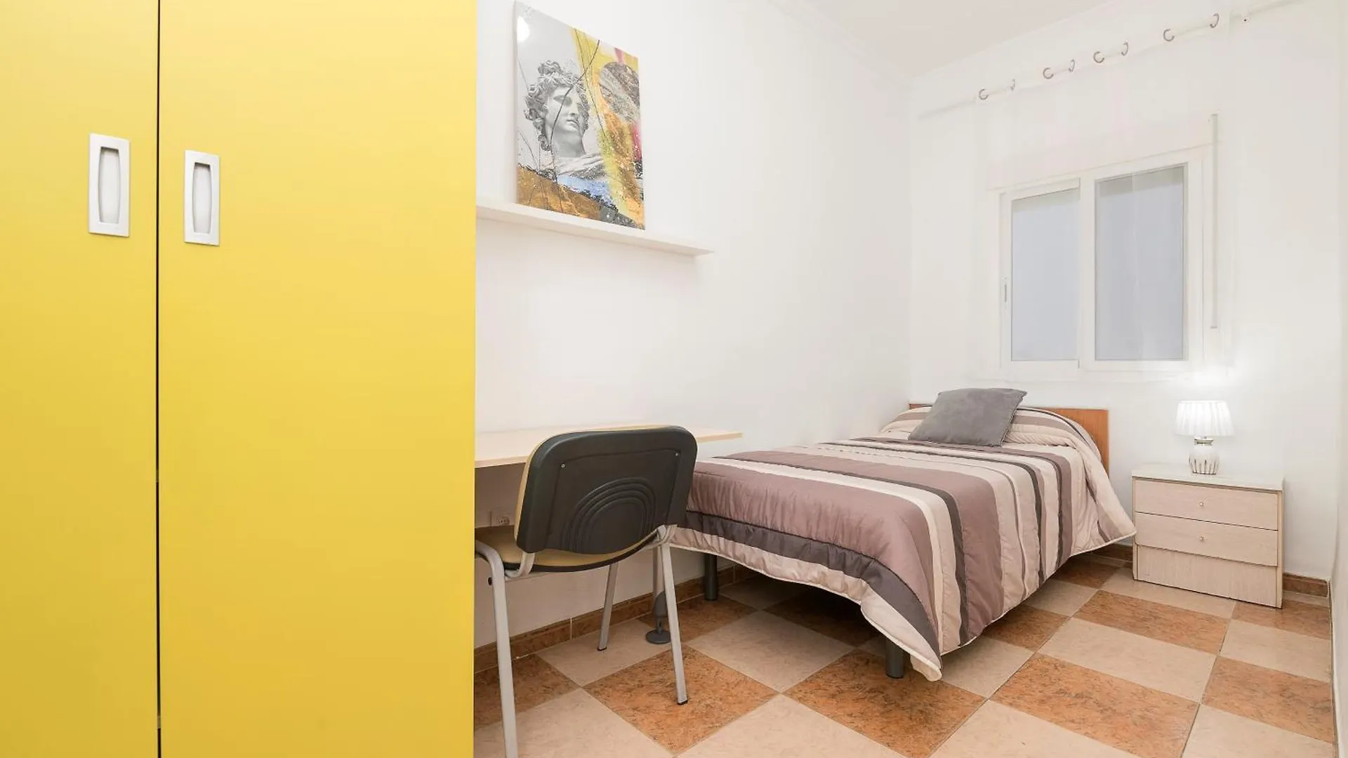 Velbar Apartment Cadiz 0*,
